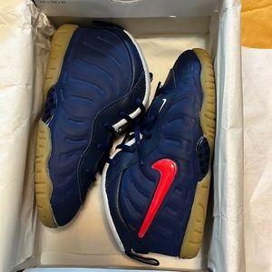 Gently worn Nike Lil Posite pro 10C